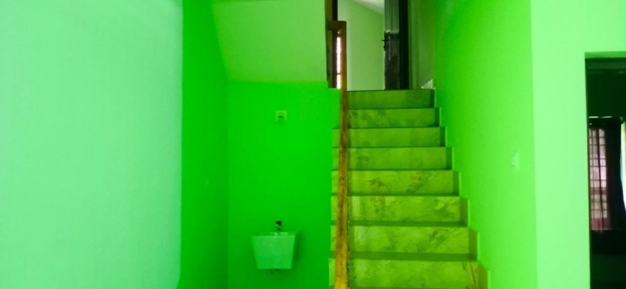 Empire Homestay Kalpetta Exteriör bild